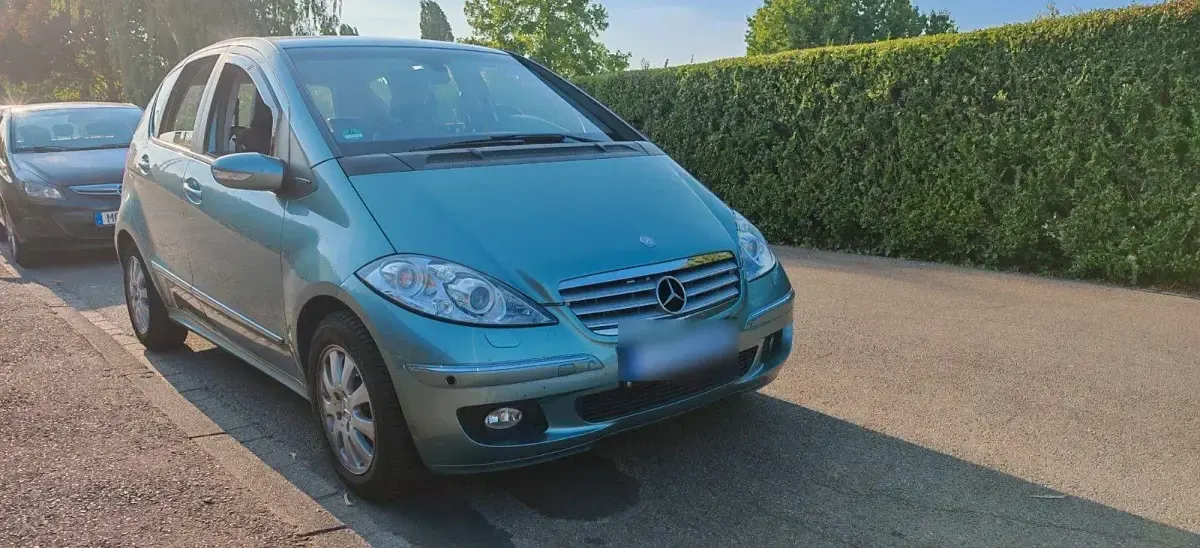 Gebraucht Mercedes A180 Elegance 109 PS (80 kW) 2005 Blau Kleinwagen