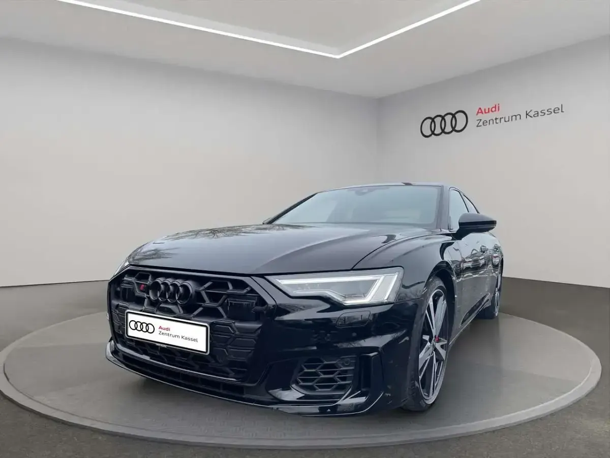 Gebraucht Audi S6 Sport 344 PS (253 kW) 2024 Brillantschwarz Limousine