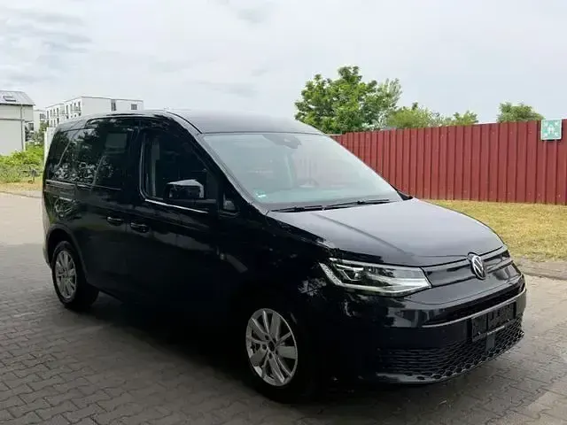 Gebraucht VW Caddy 122 PS (89 kW) 2021 Schwarz Van / Kleinbus