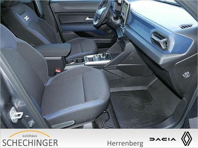 Gebraucht Dacia Duster Journey 141 PS (103 kW) 2022 Andere farbe SUV
