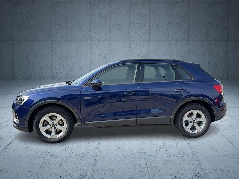 Gebraucht Audi Q3 Advanced Plus 150 PS (110 kW) 2025 Navarrablau metallic SUV