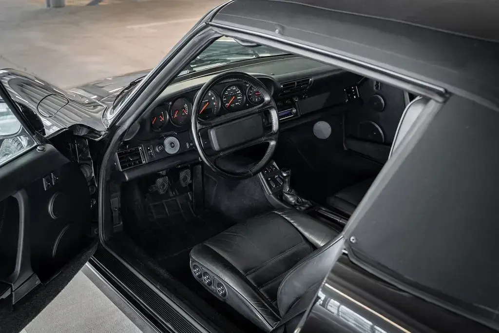 Gebraucht Porsche 911 Carrera 4 Cabriolet 250 PS (183 kW) 1990 Schwarz Cabrio