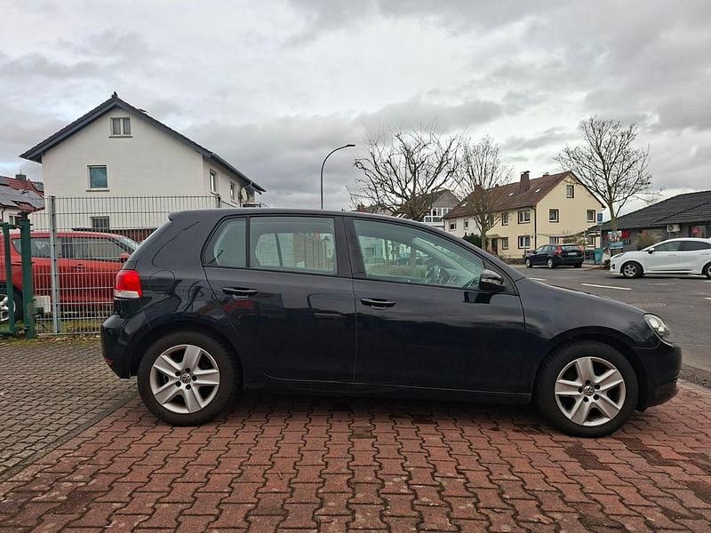 Gebraucht VW Golf VI Comfortline 80 PS (58 kW) 2009 Schwarz Kleinwagen
