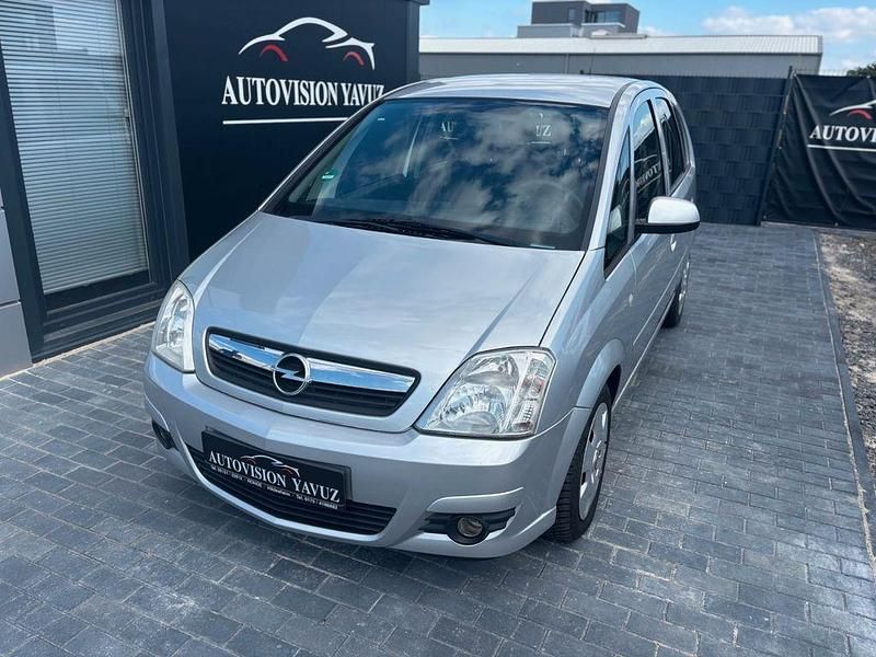 Silber Gebraucht 2008 Opel Meriva Edition Van / Kleinbus | 2.990 € (Fairer Preis) - Bild 1/4