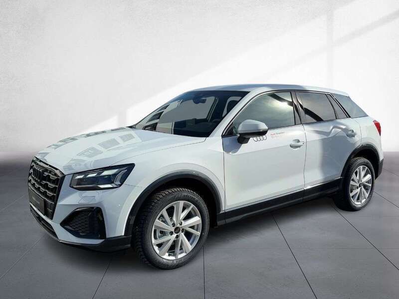 Gletscherweiß metallic Neu 2025 Audi Q2 Advanced Plus SUV | 35.242 € (Fairer Preis) - Bild 1/4