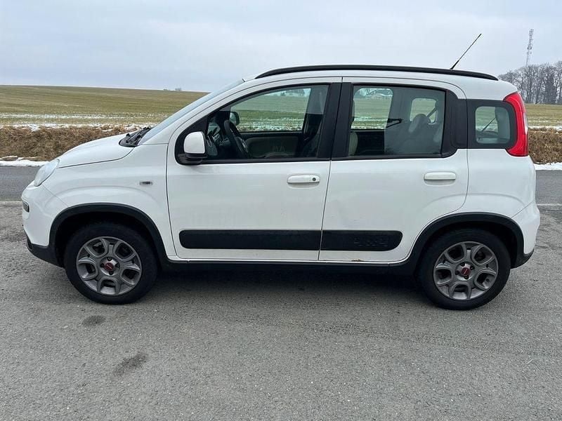 Gebraucht Fiat Panda 4x4 Wild 86 PS (63 kW) 2013 Weiß Kleinwagen