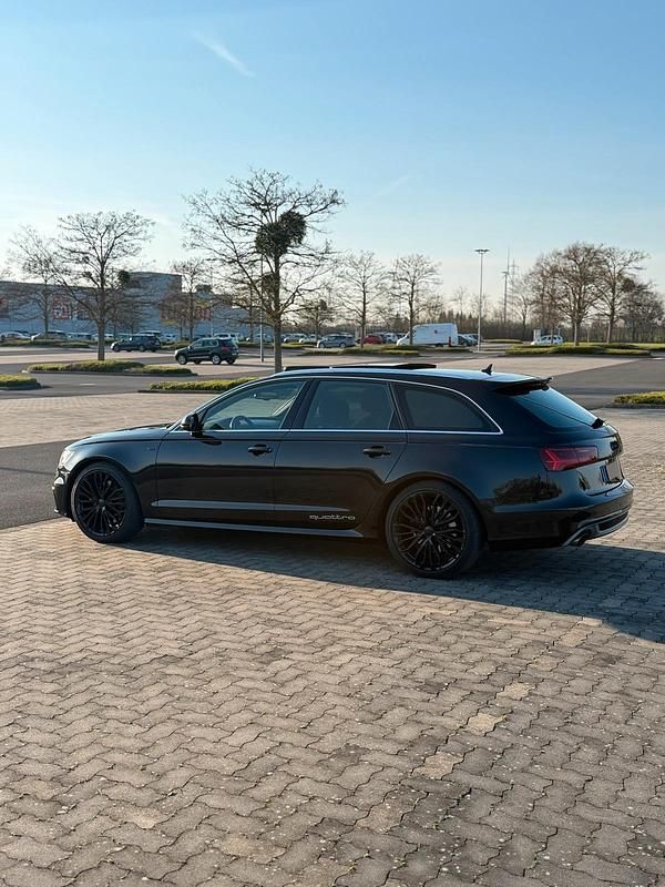 Gebraucht Audi A6 Competition 311 PS (228 kW) 2013 Schwarz Kombi
