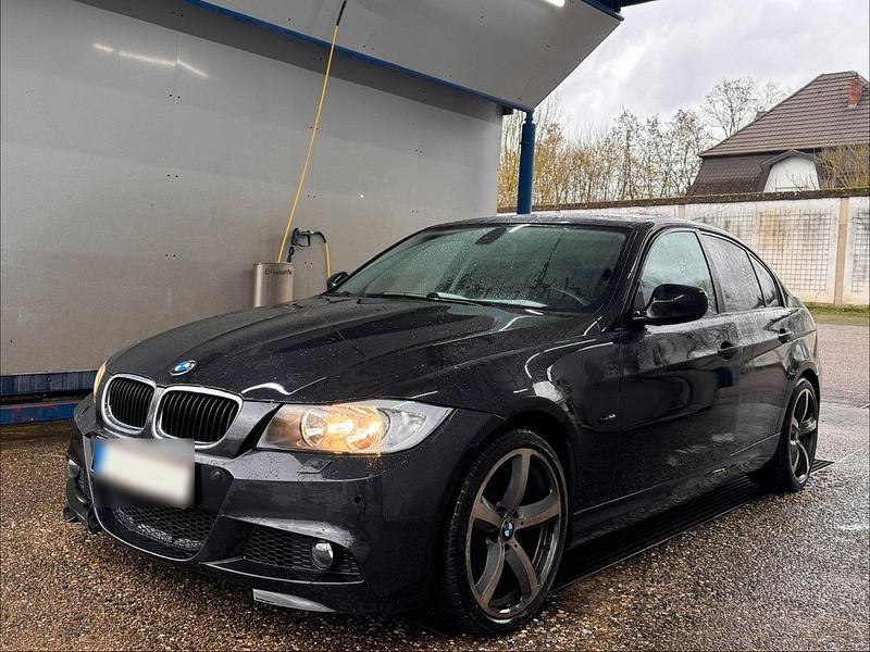Gebraucht BMW 316 122 PS (89 kW) 2009 Schwarz Limousine