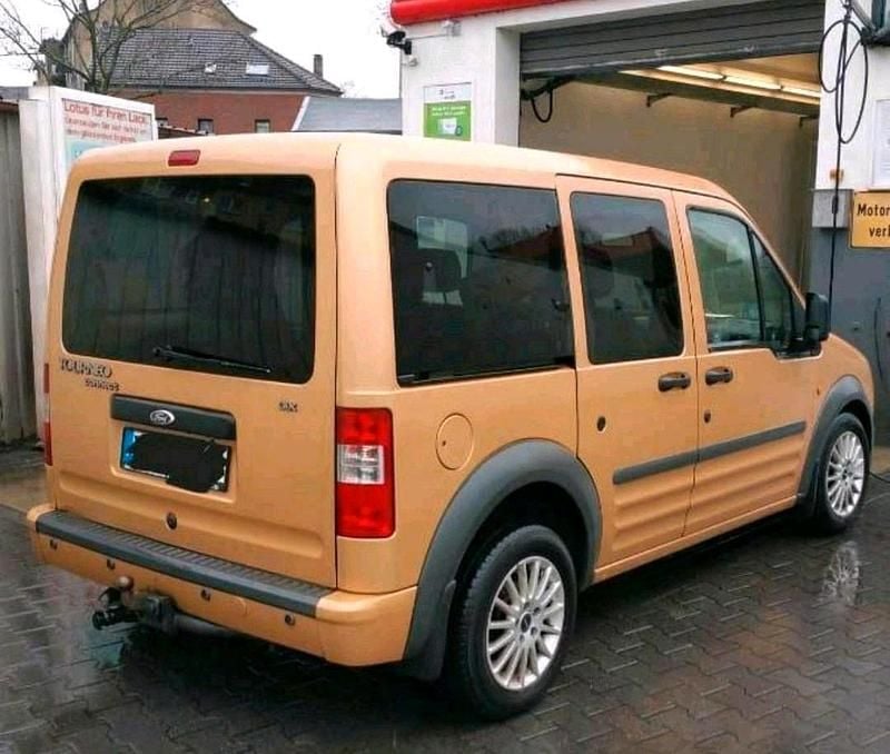 Gebraucht Ford Tourneo Connect 110 PS (80 kW) 2007 Gelb Van / Kleinbus