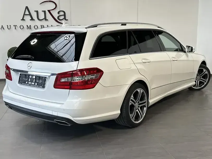 Gebraucht Mercedes E250 Avantgarde 204 PS (150 kW) 2012 Weiß Kombi
