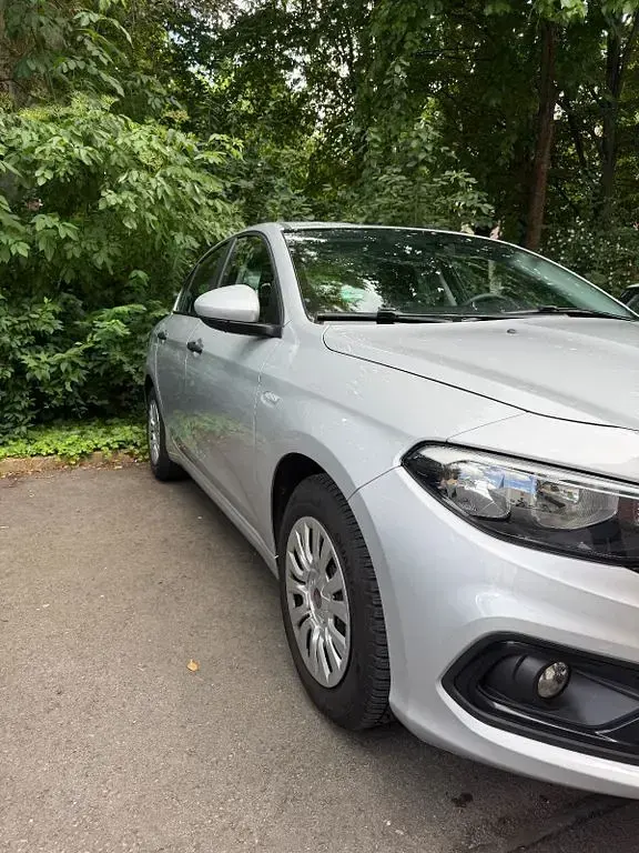 Gebraucht Fiat Tipo Street 95 PS (69 kW) 2021 Silber Limousine