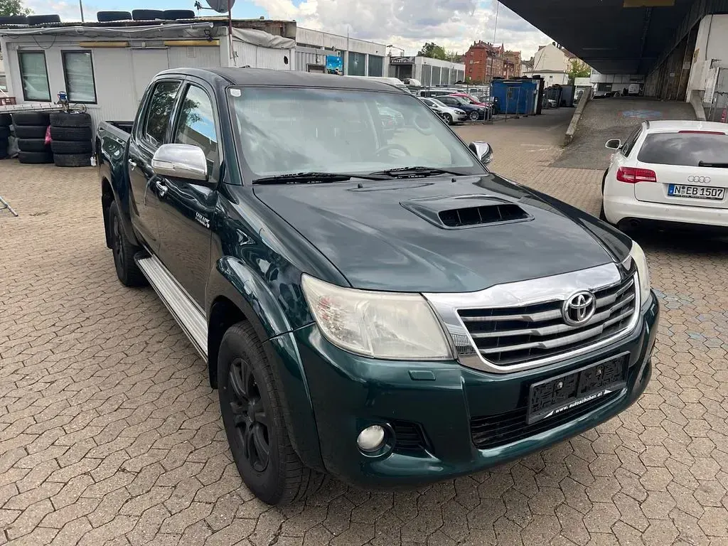 Gebraucht Toyota HiLux 171 PS (125 kW) 2012 Grün Pickup