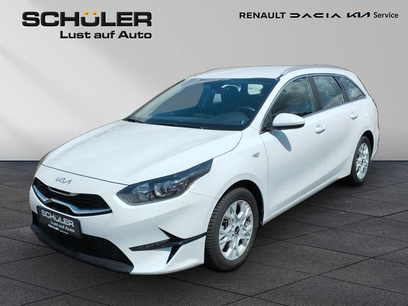 Cararraweiß Gebraucht 2024 Kia Ceed Sportswagon Comfort Kombi | 19.700 € (Guter Preis) - Bild 1/4