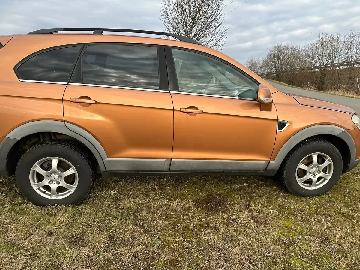 Gebraucht Chevrolet Captiva 150 PS (110 kW) 2009 Andere farben SUV