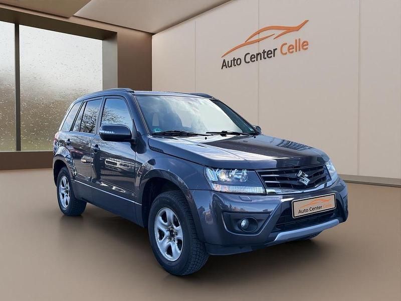 Second-hand Suzuki Vitara 169 CP (124 kW) 2013 Gri SUV