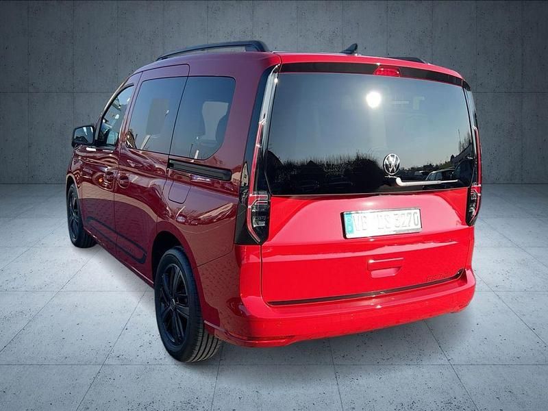 Gebraucht VW Caddy Edition 116 PS (85 kW) 2026 Rot Van / Kleinbus