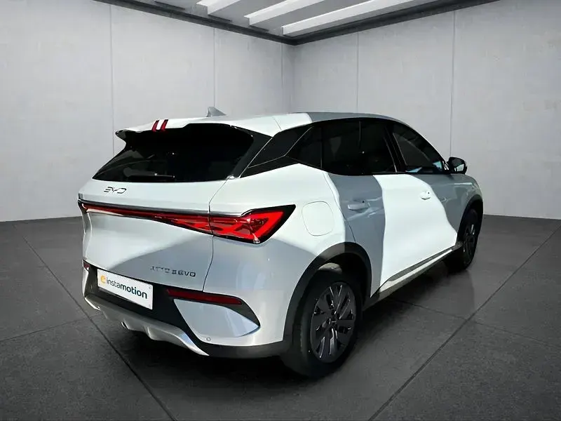 Uusi BYD Atto 3 230 kW (313 HP) 2026 Valkoinen Katumaasturi