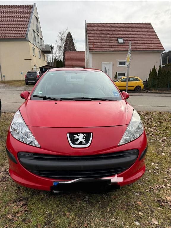 Gebraucht Peugeot 207 Filou 95 PS (69 kW) 2009 Rot Kombi