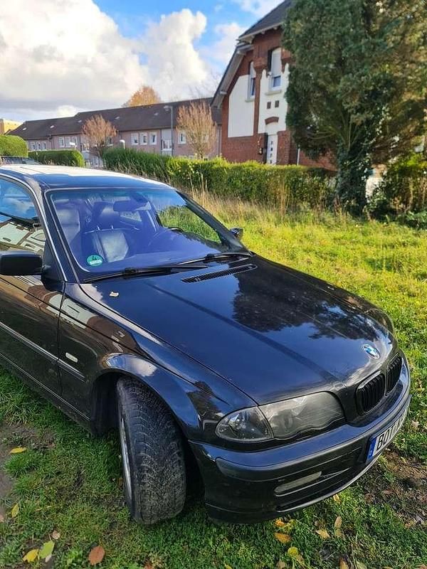 Gebraucht 2001 BMW 320 Limousine | 1.500 € (Superpreis) - Bild 1/4
