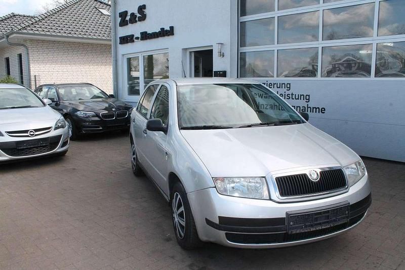 Second-hand Skoda Fabia 60 CP (44 kW) 2002 Argintiu Hatchback