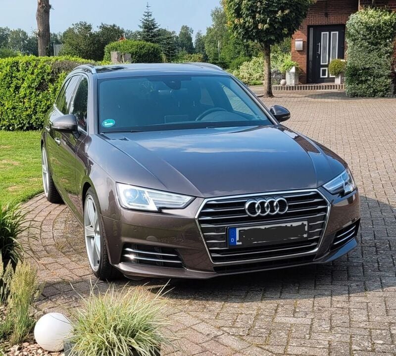 Braun Gebraucht 2017 Audi A4 Design Kombi | 15.990 € (Superpreis) - Bild 1/4