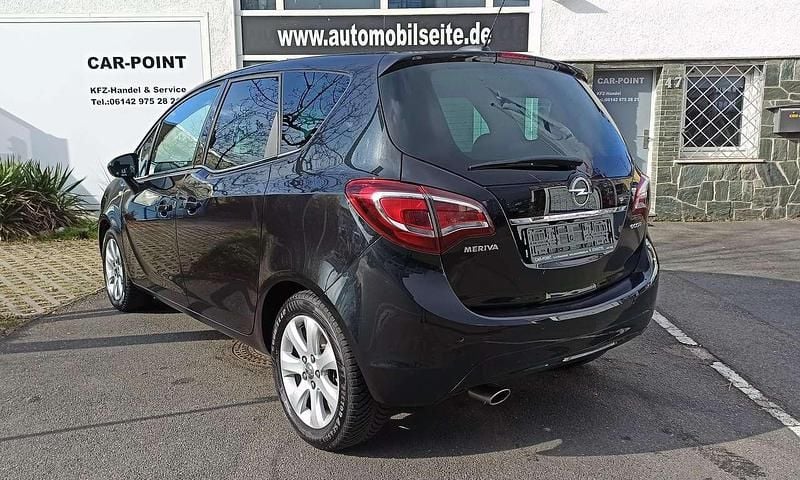 Gebraucht Opel Meriva Edition+ 120 PS (88 kW) 2011 Saphirschwarz mineraleffekt Van / Kleinbus