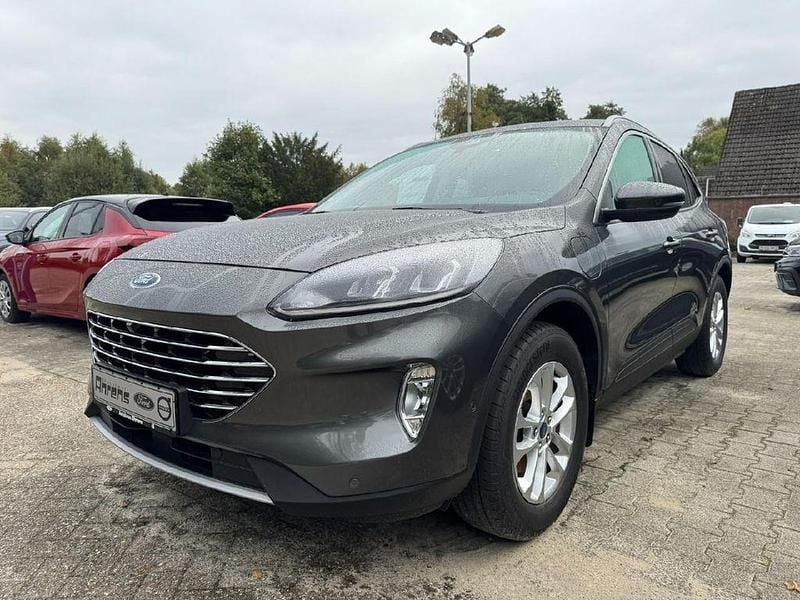 Gebraucht Ford Kuga Titanium 224 PS (164 kW) 2021 Grau SUV