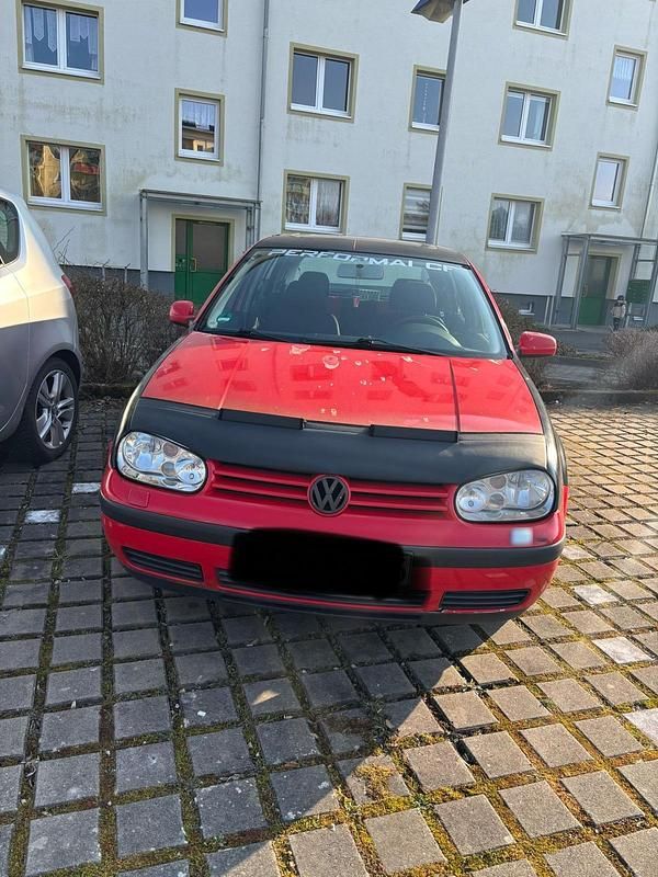 Gebraucht VW Golf IV 100 PS (73 kW) 1997 Rot Kleinwagen