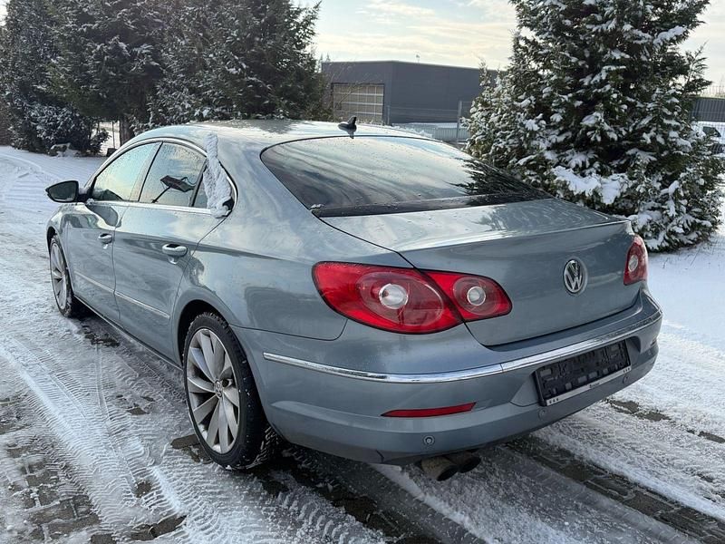 Gebraucht VW Passat Individual 160 PS (117 kW) 2008 Grau Coupé