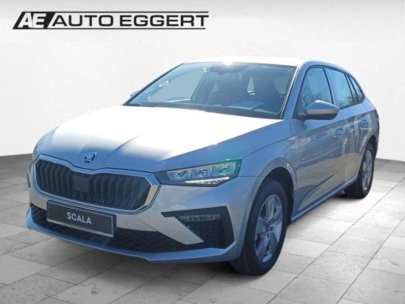 Silber Neu 2025 Skoda Scala Essence Kleinwagen | 25.490 € (Etwas zu teuer) - Bild 1/3