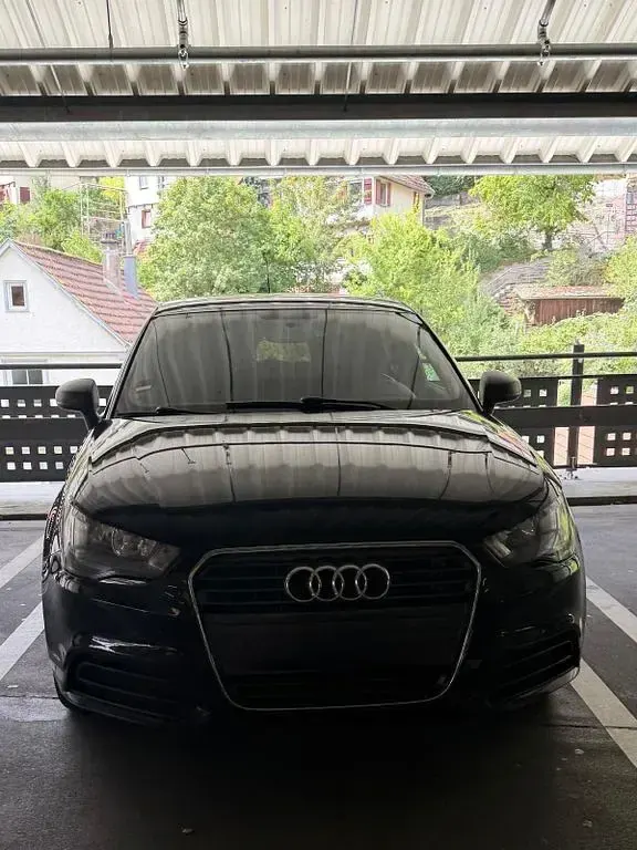 Gebraucht Audi A1 Sportback Ambition 86 PS (63 kW) 2012 Schwarz Kleinwagen