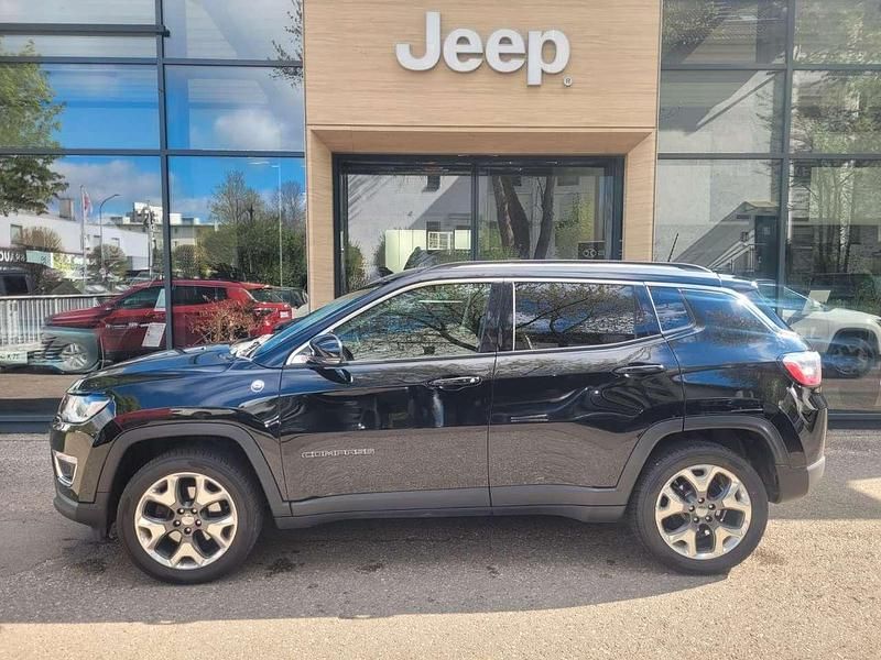 Usado Jeep Compass Opening Edition 170 HP (125 kW) 2017 Preto SUV