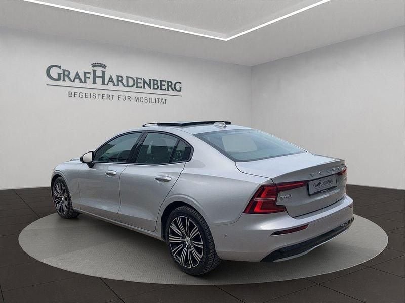 Gebraucht Volvo S60 Ultimate 250 PS (183 kW) 2023 Grau Limousine