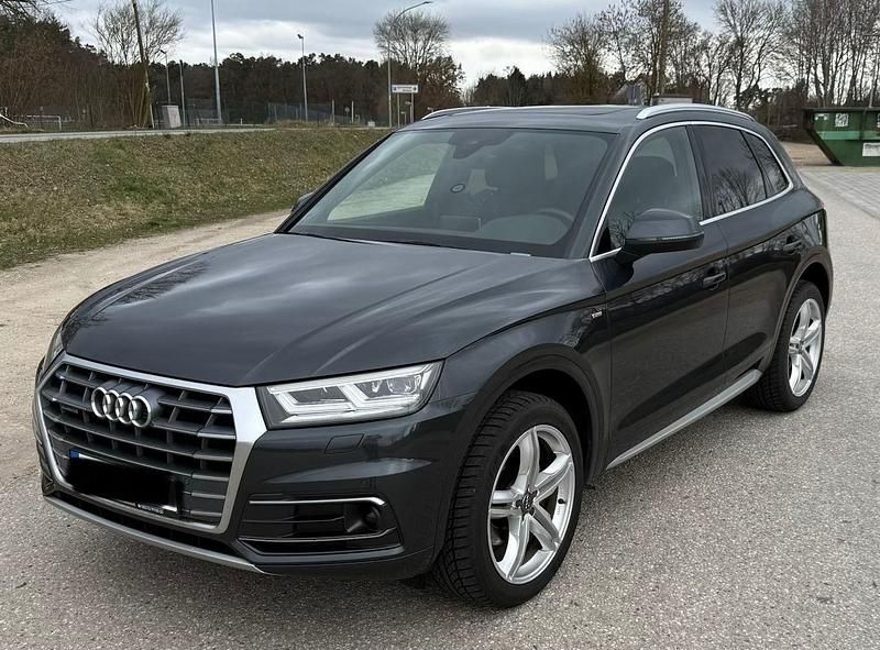 Gebraucht Audi Q5 S-Line 190 PS (139 kW) 2018 Grau SUV