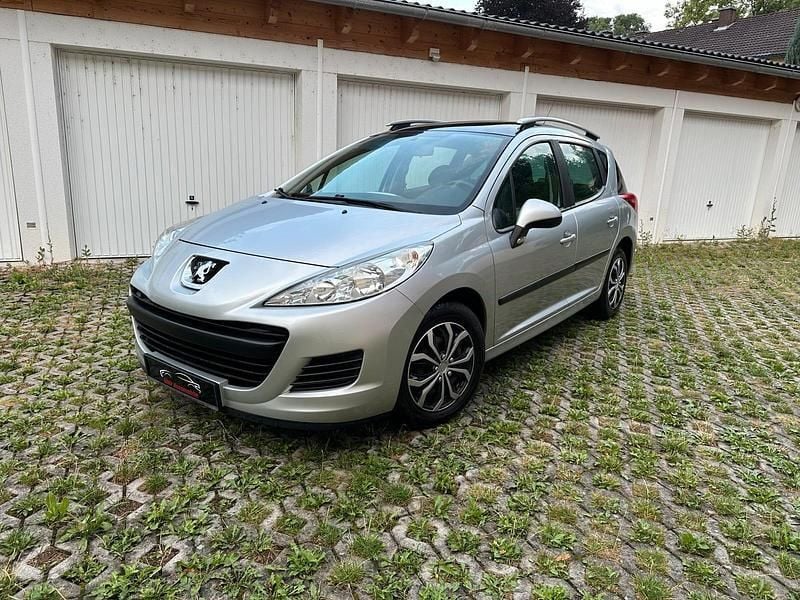 Grau Gebraucht 2010 Peugeot 207 Kombi | 3.380 € (Fairer Preis) - Bild 1/4