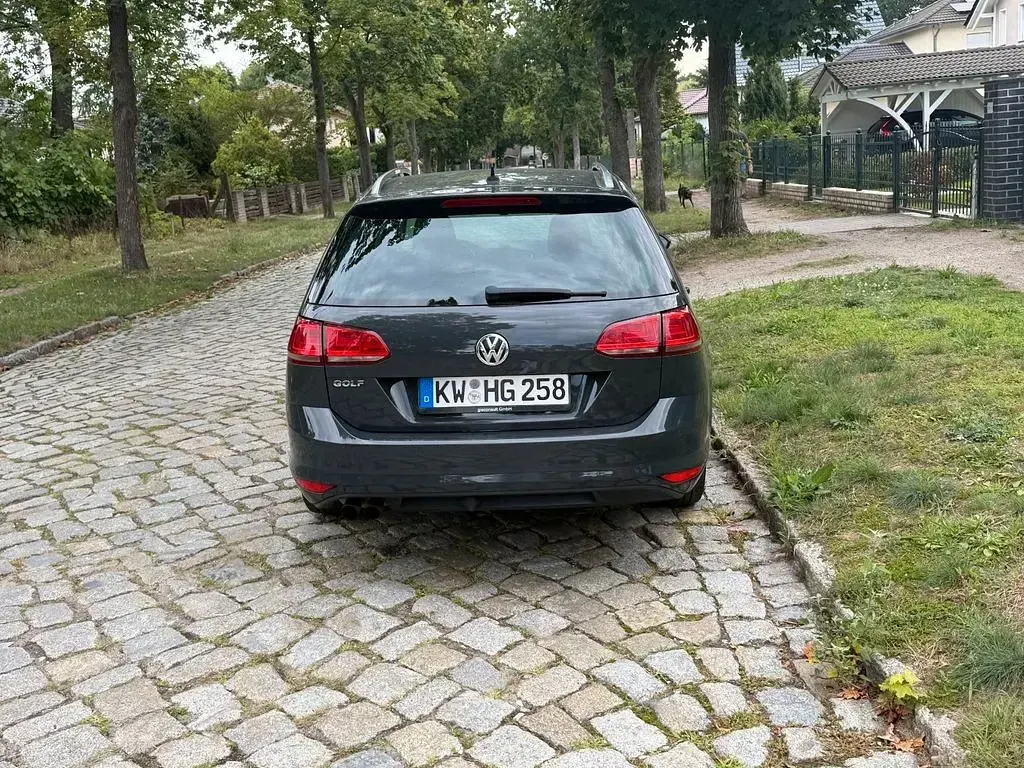 Gebraucht VW Golf VII LOUNGE 150 PS (110 kW) 2015 Grau Kombi