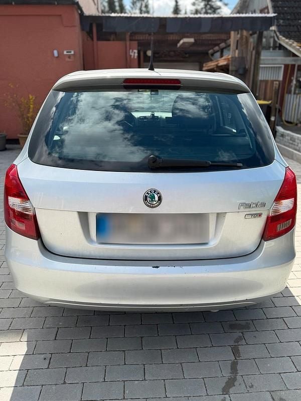 Gebraucht Skoda Fabia 90 PS (66 kW) 2011 Silber Kombi
