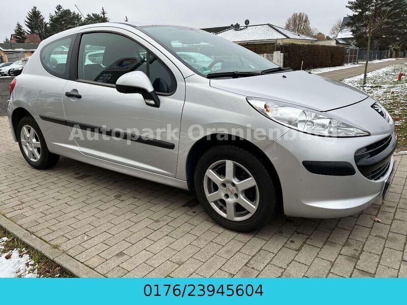 Lackierung aluminiumgrau Gebraucht 2006 Peugeot 207 Filou Kleinwagen | 2.990 € (Fairer Preis) - Bild 1/4