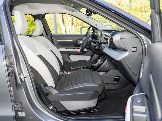 Neu Citroën C3 Aircross 145 PS (106 kW) 2026 Grün SUV