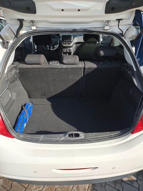 Gebraucht Peugeot 208 Active 82 PS (60 kW) 2013 Weiß Kleinwagen