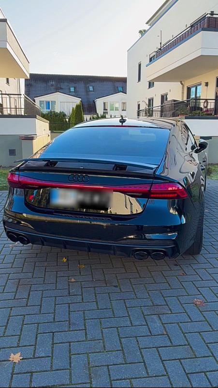 Schwarz Gebraucht 2019 Audi A7 Comfort Limousine | 43.500 € - Bild 1/4