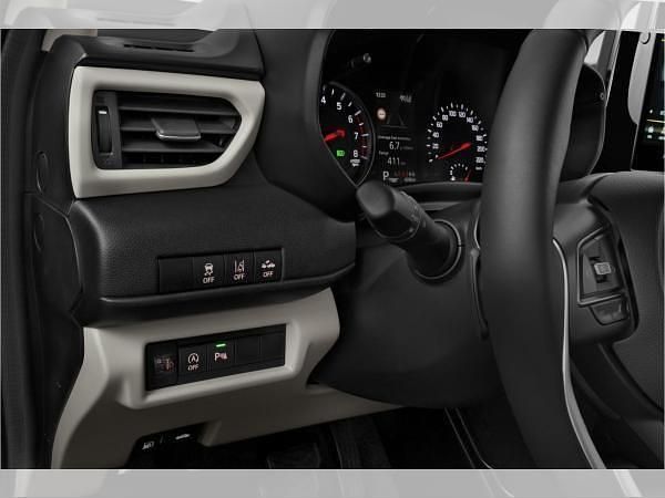 Neu Suzuki Swift Club 83 PS (61 kW) 2025 Silber (premium silver pearl metallic) Kleinwagen