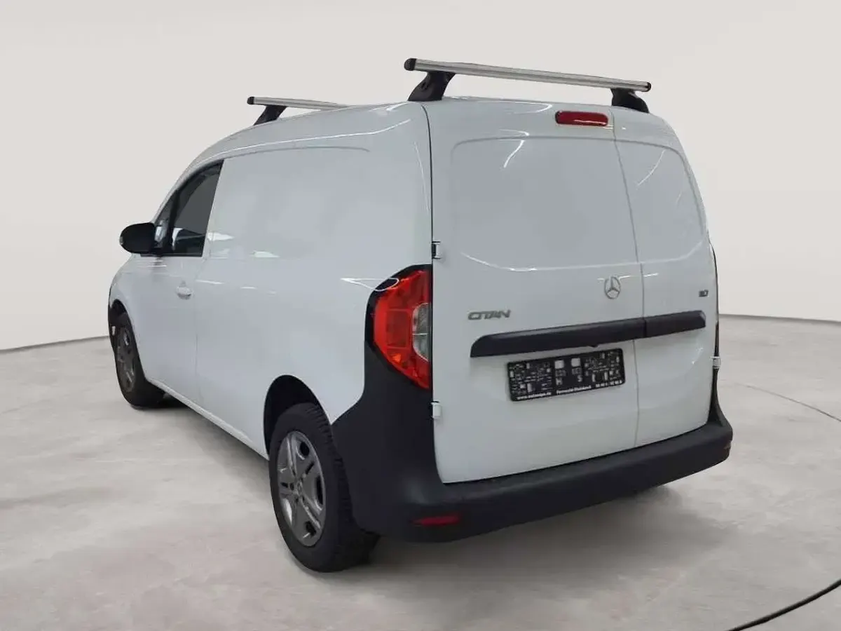 Gebraucht Mercedes Citan 110 102 PS (75 kW) 2024 Arktisweiß Van / Kleinbus