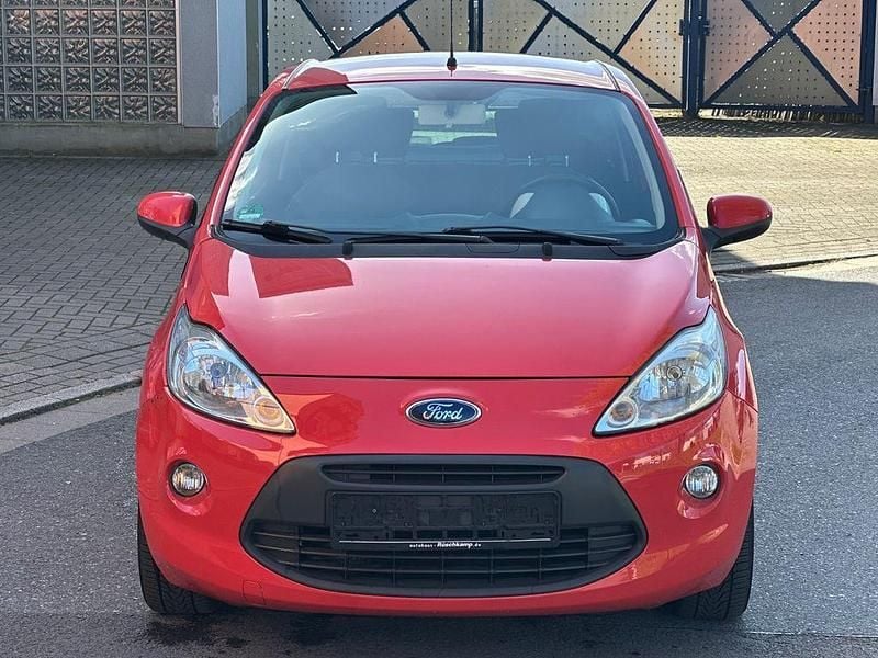 Gebraucht Ford Ka Titanium 69 PS (50 kW) 2010 Rot Kleinwagen