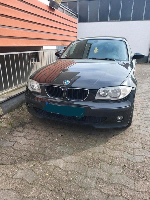 Second-hand BMW 116 122 CP (89 kW) 2007 Negru Hatchback