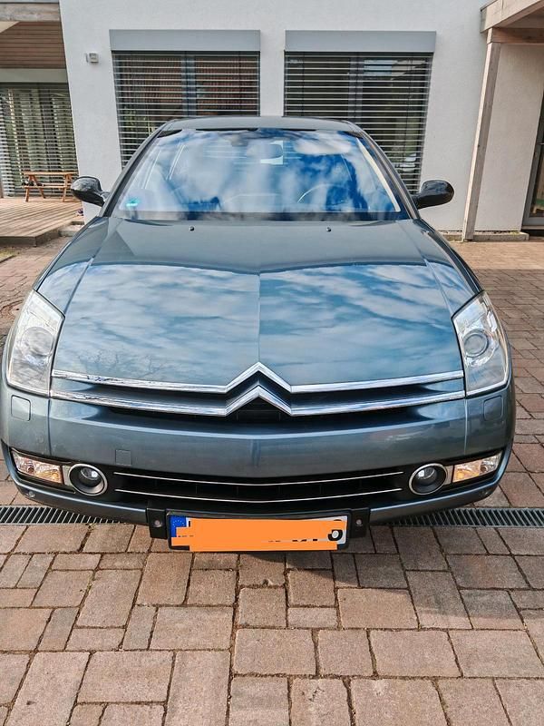 Grau Gebraucht 2008 Citroën C6 Limousine | 5.380 € (Fairer Preis) - Bild 1/4