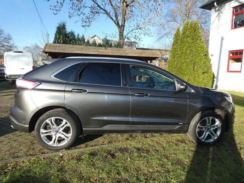 Gebraucht Ford Edge 209 PS (153 kW) 2018 Grau SUV