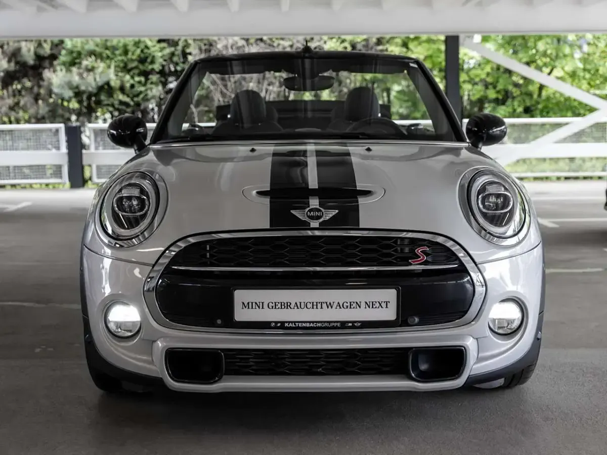 Usata Mini Cooper S Cabriolet Chili 192 CV (141 kW) 2019 Argento Cabrio