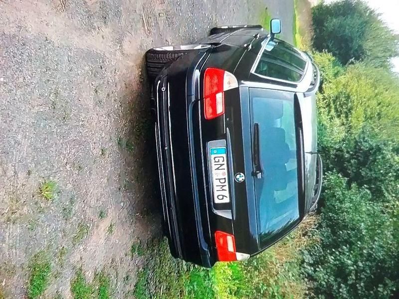 Gebraucht BMW 325 Exclusive 192 PS (141 kW) 2004 Schwarz Kombi