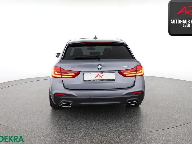 Gebraucht BMW 540 M Sport 340 PS (250 kW) 2018 Bluestone Kombi
